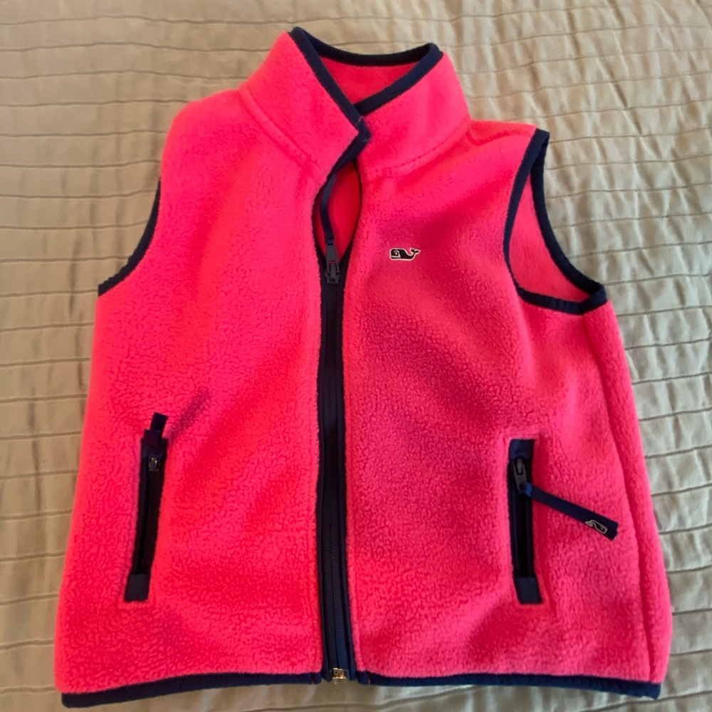 Vineyard Vines Vest! 🐳